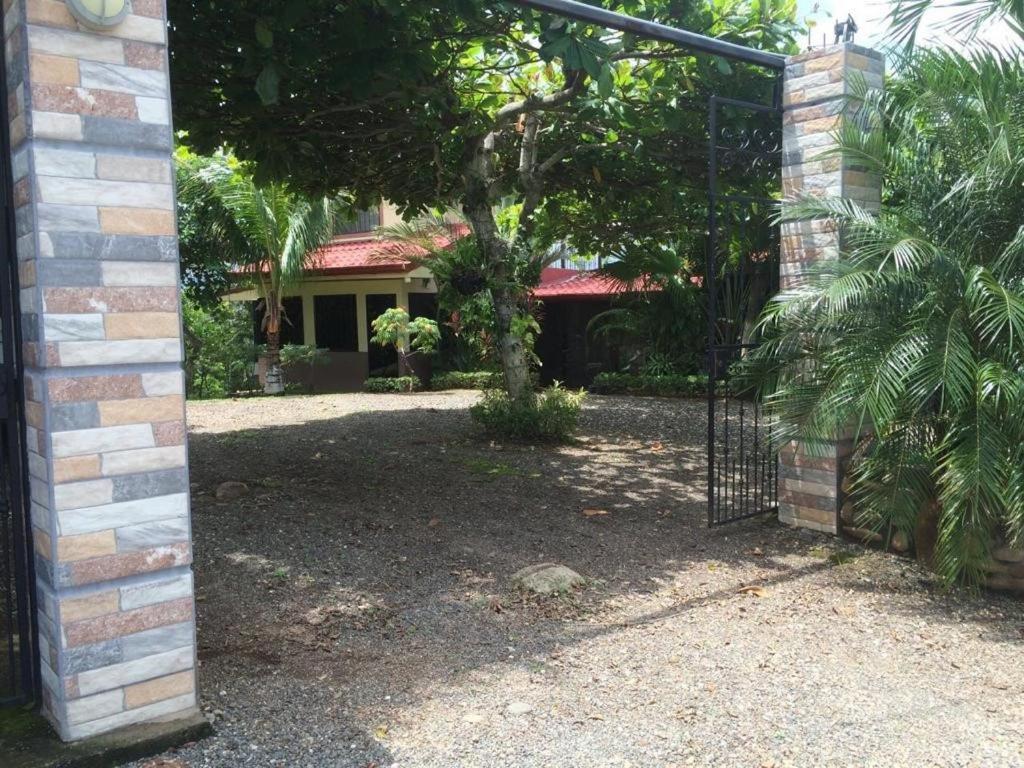 Villa Guarias Puntarenas Eksteriør billede